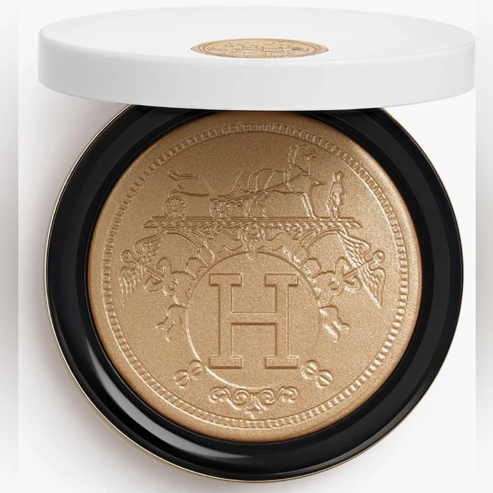 Hermès Poudre d’Orfèvre face and eye illuminating powder - Picture 1 of 8
